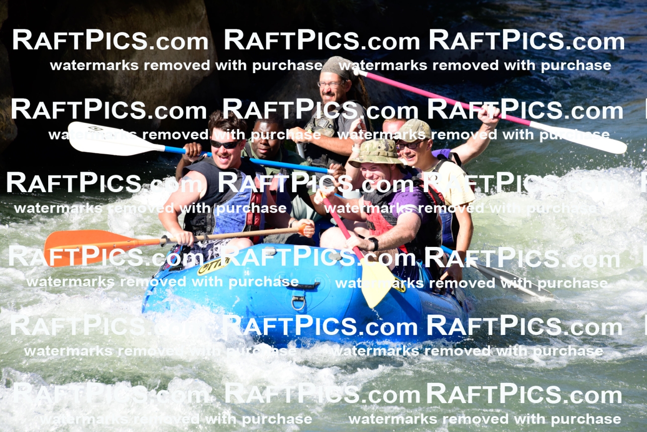 010192_Sept12_BIGRIVER_PM_RAFTPICS_LA_SHAY_