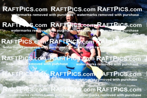 010195_Sept12_BIGRIVER_PM_RAFTPICS_LA_SHAY_