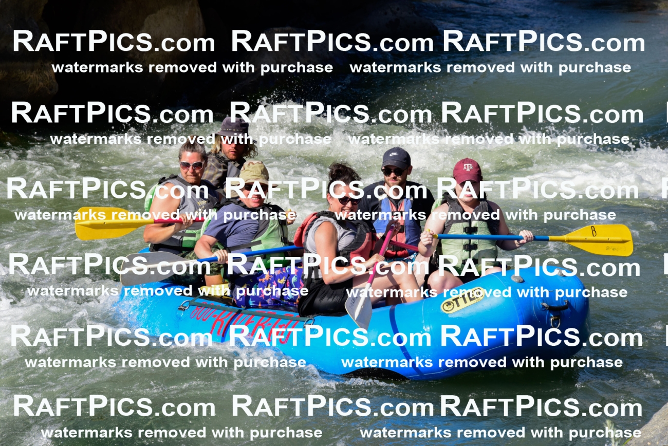 010228_Sept12_BIGRIVER_PM_RAFTPICS_LA_ZACK_