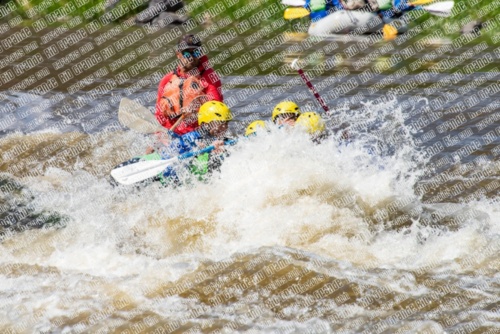 001769_RaftPics_BigRiver_June-3_Box_DSC2989