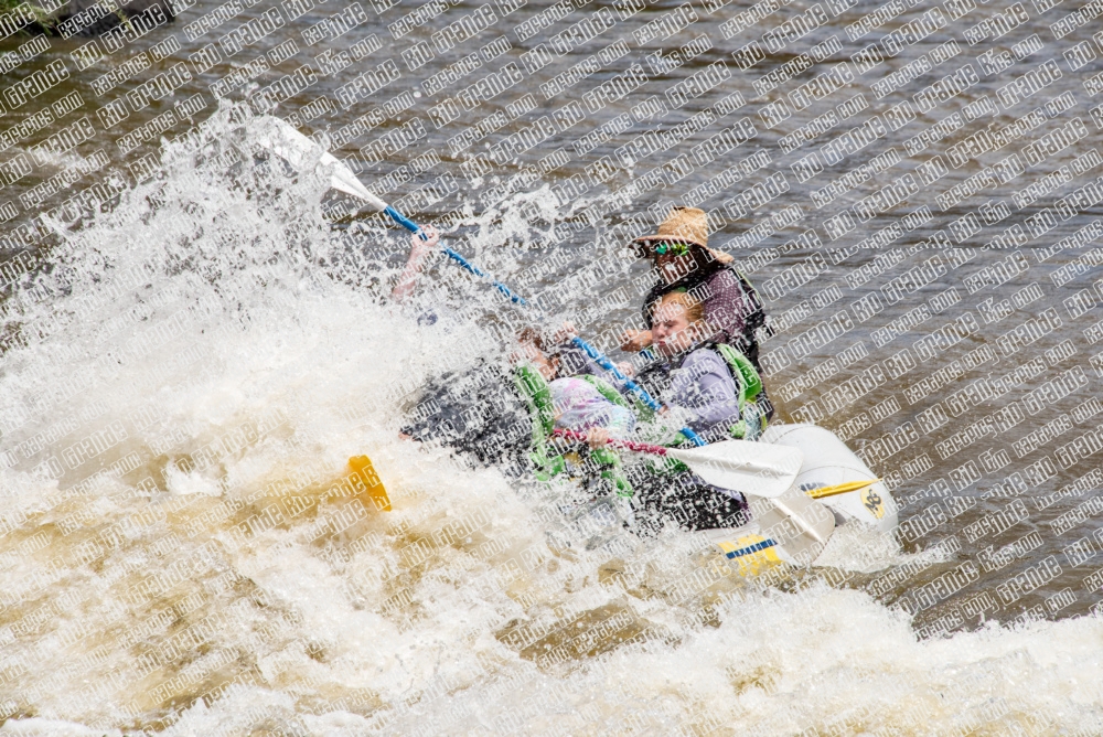 001897_RaftPics_BigRiver_June-4_Racecourse-AM_LA_DSC3153