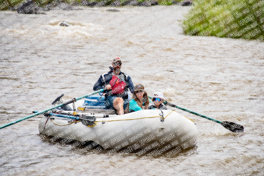 002045_RaftPics_Privates_June-4_Racecourse-_LA_DSC3134