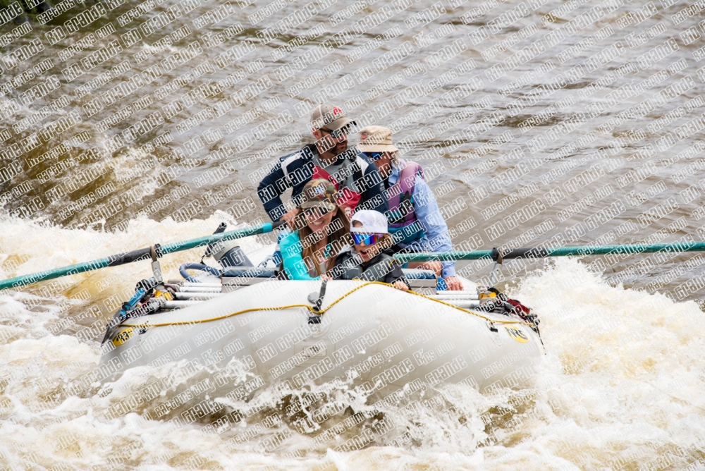 002053_RaftPics_Privates_June-4_Racecourse-_LA_DSC3142