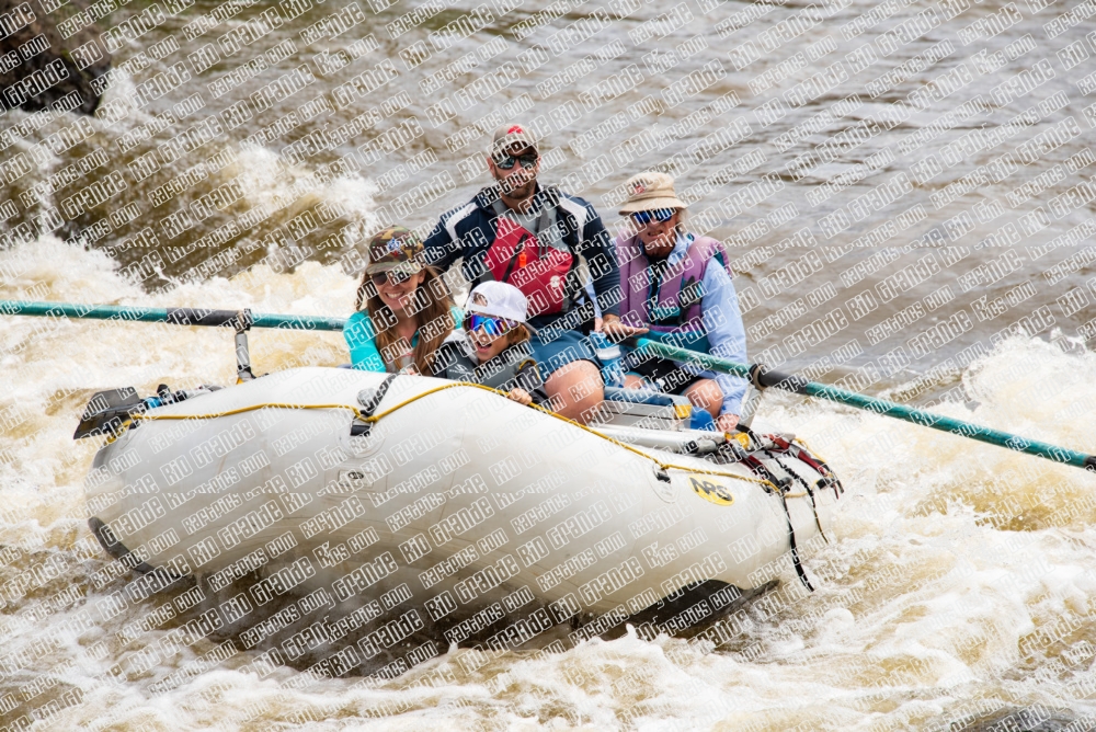 002054_RaftPics_Privates_June-4_Racecourse-_LA_DSC3143