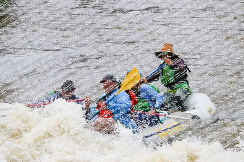 003035_RaftPics_BIG-RIVER_June-10_RC_BKLYIMG_8998